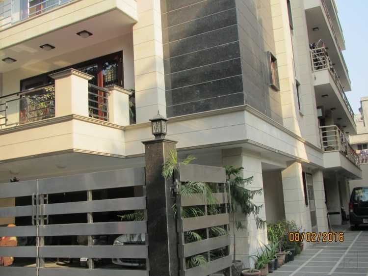 flat for rent in New Delhi